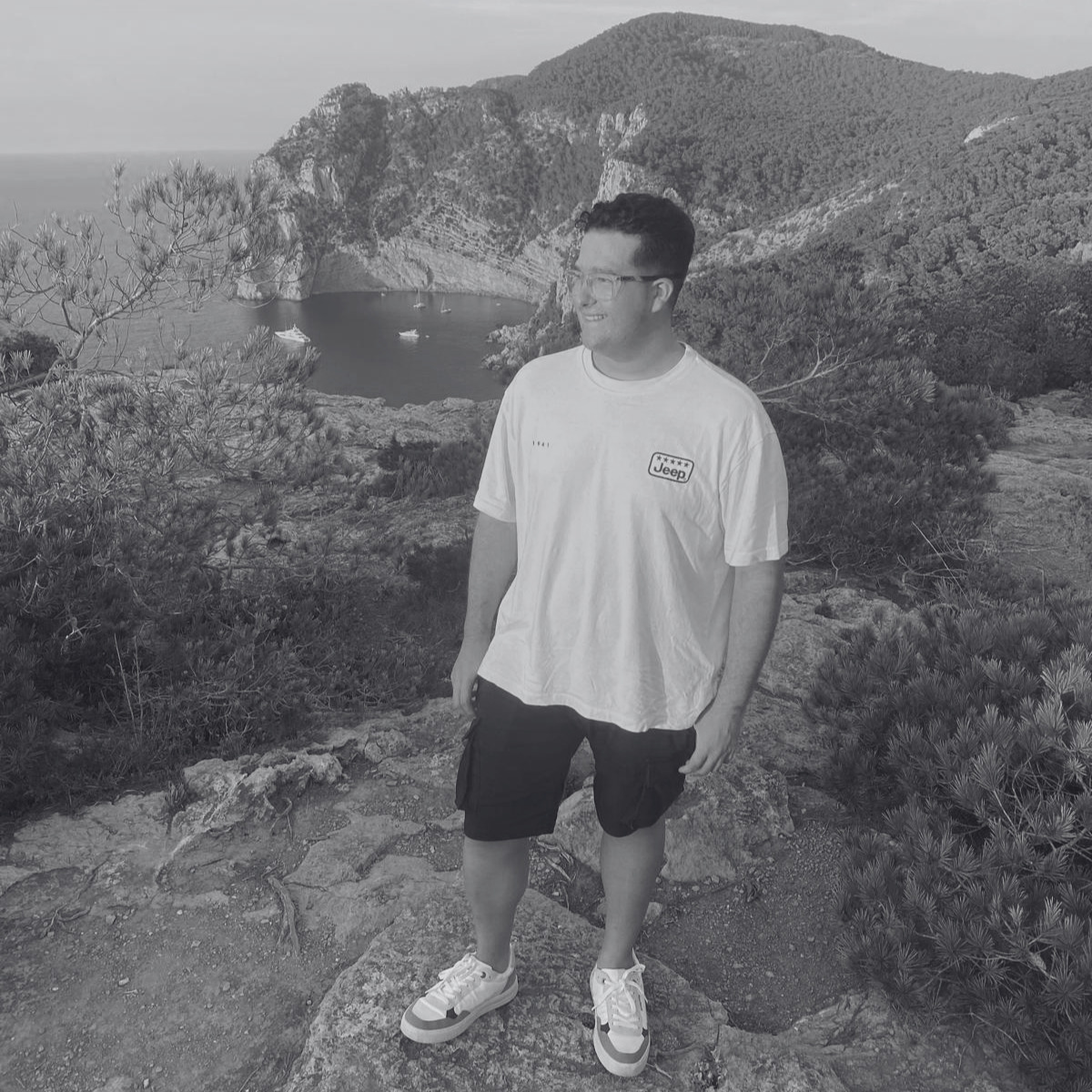 Arnau - Now
